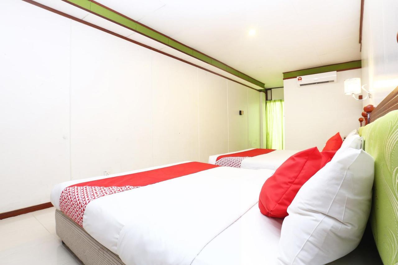 Oyo 89489 Al Ansar Hotel Kota Bharu Eksteriør billede