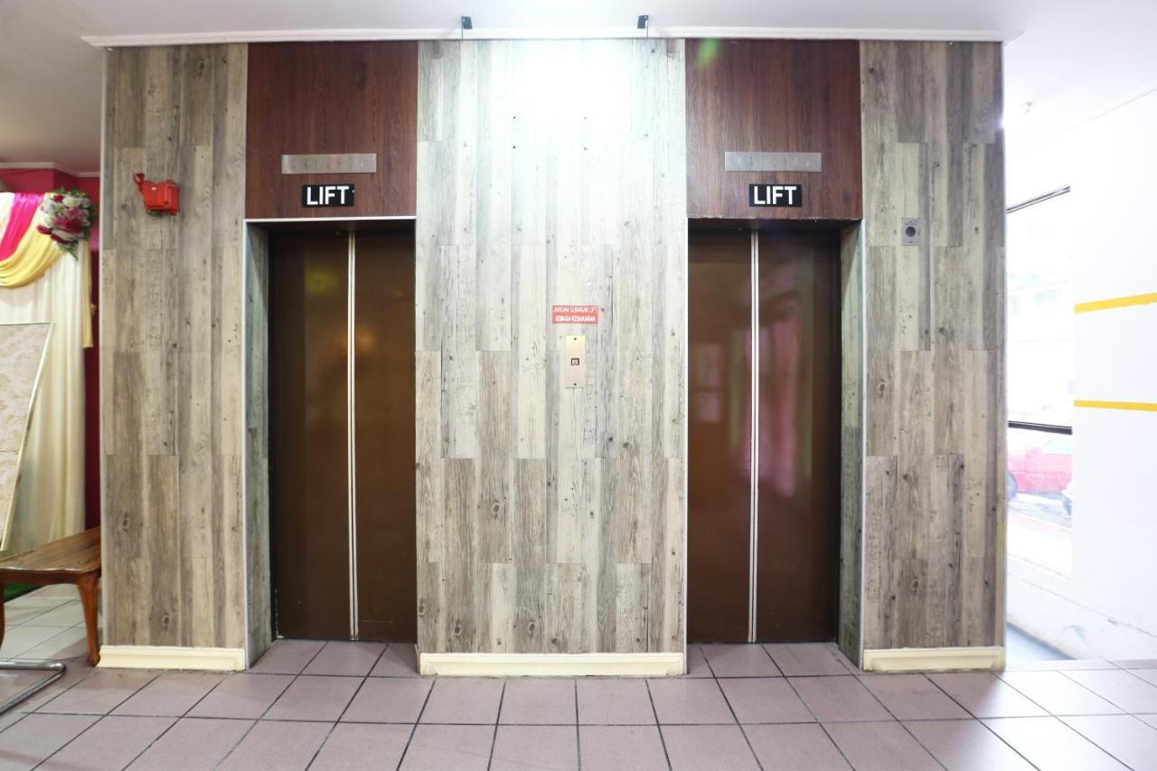 Oyo 89489 Al Ansar Hotel Kota Bharu Eksteriør billede