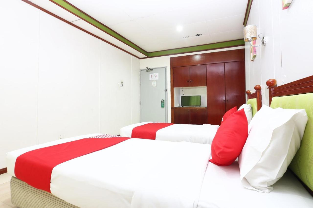 Oyo 89489 Al Ansar Hotel Kota Bharu Eksteriør billede
