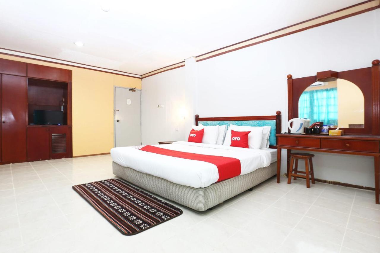 Oyo 89489 Al Ansar Hotel Kota Bharu Eksteriør billede