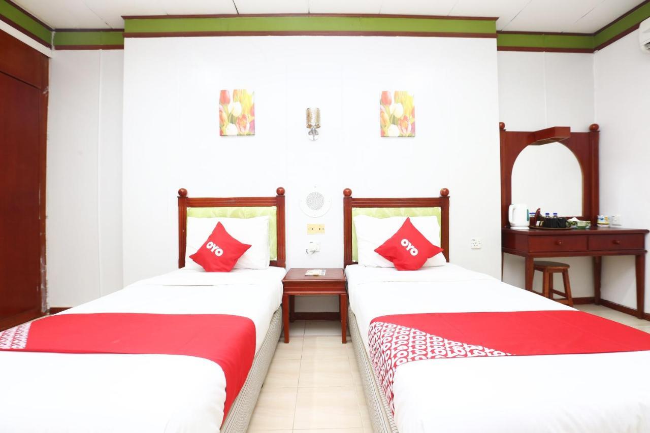 Oyo 89489 Al Ansar Hotel Kota Bharu Eksteriør billede
